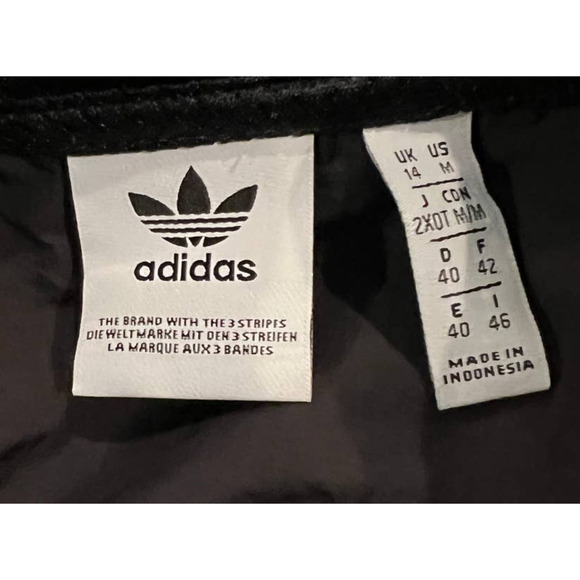 adidas Cropped Half-Zip Hoodie (US/M) - Picture 6 of 7